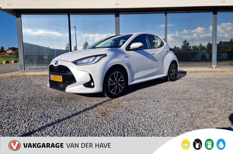 Wit Gebruikt 2020 Toyota Yaris Hybrid Edition Hatchback | € 20.950 (Eerlijke prijs) - Afbeelding 1/4