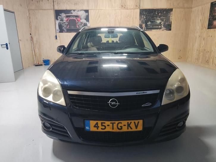 Gebruikt 2006 Opel Vectra Stationwagen | € 1.495 (Goede deal) - Afbeelding 1/1