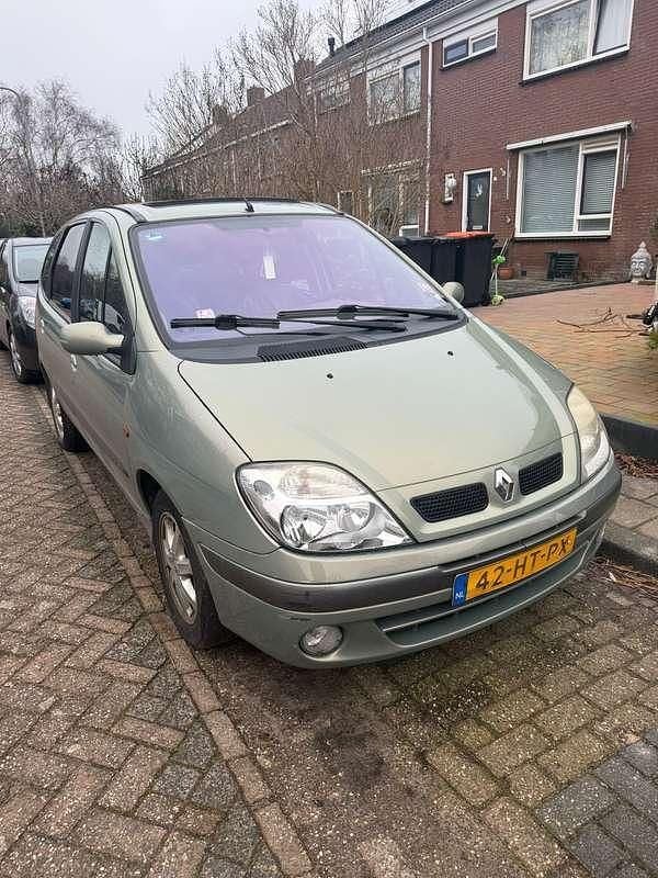 Occasion Renault Scénic 139 PK (102 kW) 2001 Groen MPV