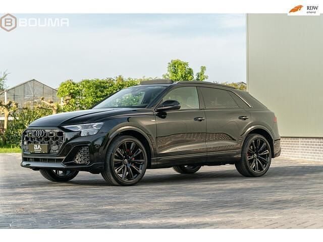 (metallic) Occasion 2025 Audi Q8 S-Line SUV | € 121.500 - Afbeelding 1/4
