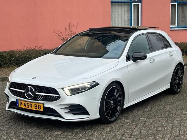 Occasion Mercedes A250 223 PK (164 kW) 2018 Wit Hatchback