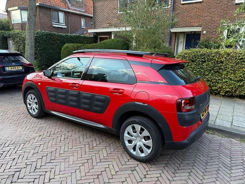 Occasion Citroën C4 Cactus 82 PK (60 kW) 2016 Rood Hatchback