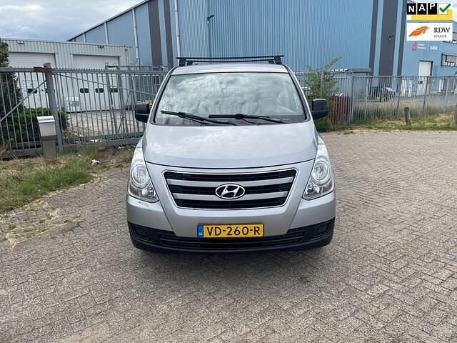 Overige Gebruikt 2013 Hyundai H 300 Active Van | € 3.500 (Super prijs) - Afbeelding 1/4