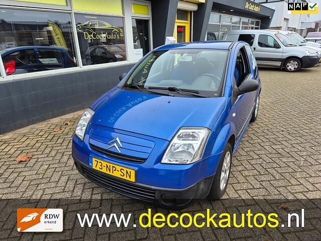 Blauw, metallic lak Gebruikt 2004 Citroën C2 Prestige Hatchback | € 2.340 (Iets duurder) - Afbeelding 1/4