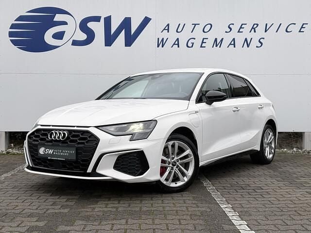 Occasion Audi A3 Sportback S-Line 245 PK (180 kW) 2022 Wit Hatchback