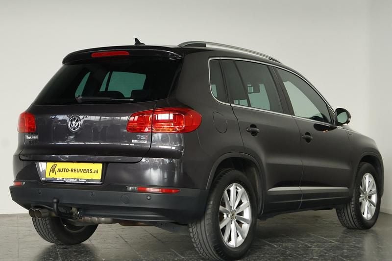 Occasion VW Tiguan LOUNGE 122 PK (89 kW) 2015 Grijs SUV
