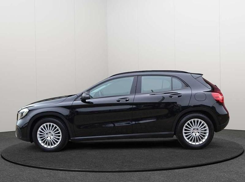 Occasion Mercedes GLA180 Business 123 PK (90 kW) 2018 Zwart (metallic) SUV