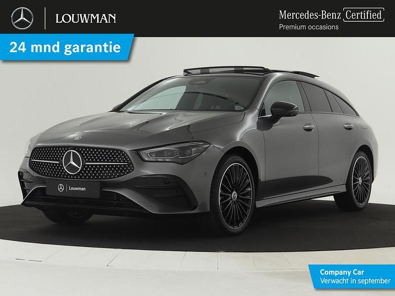 Grijs Gebruikt 2025 Mercedes CLA250 AMG line Sedan | € 48.250 - Afbeelding 1/4