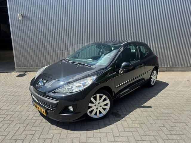 Zwart Gebruikt 2011 Peugeot 207 Access Hatchback | € 2.750 (Goede deal) - Afbeelding 1/4