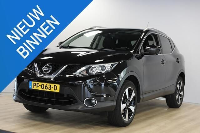 Zwart Gebruikt 2017 Nissan Qashqai N-Connecta SUV | € 11.950 (Goede deal) - Afbeelding 1/4