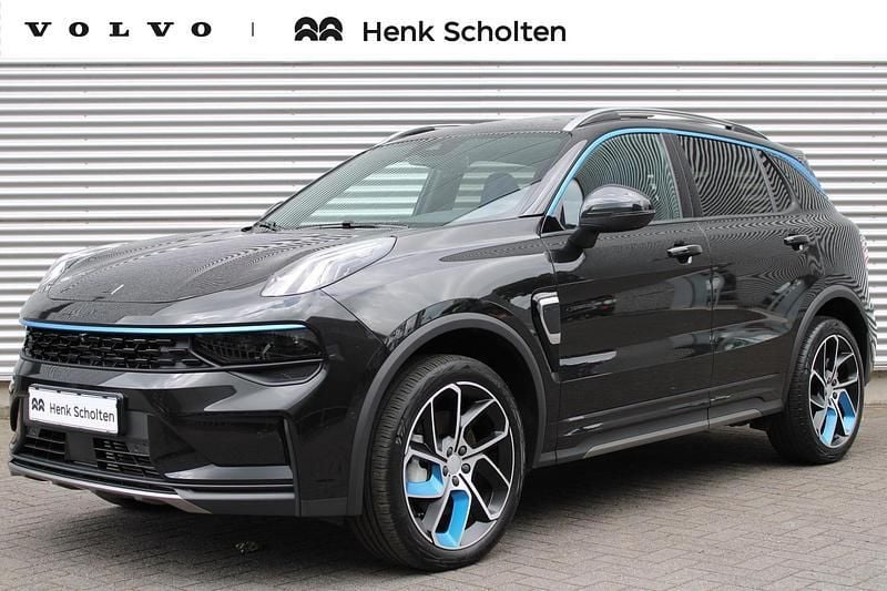 Zwart Gebruikt 2023 Lynk & Co 01 SUV | € 29.445 (Eerlijke prijs) - Afbeelding 1/4
