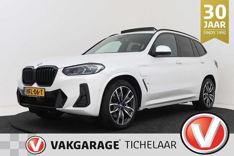 Wit Occasion 2024 BMW X3 Executive SUV | € 54.899 (Eerlijke prijs) - Afbeelding 1/3