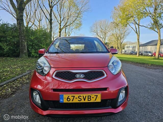 Occasion Kia Picanto Comfort 86 PK (63 kW) 2012 Rood Hatchback