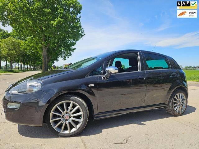 Zwart Gebruikt 2013 Fiat Punto Evo Sport Hatchback | € 5.450 (Eerlijke prijs) - Afbeelding 1/4
