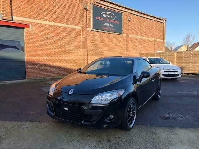 Zwart Gebruikt 2012 Renault Mégane Cabriolet Cabriolet | € 9.500 (Goede deal) - Afbeelding 1/4