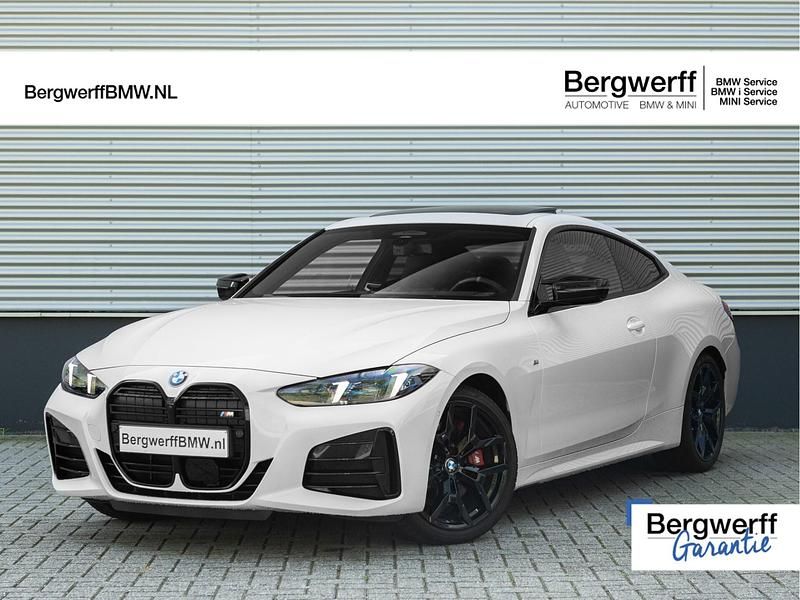 Wit Gebruikt 2024 BMW M440 M Sport Sedan | € 89.875 - Afbeelding 1/4