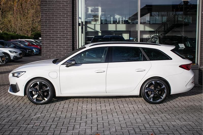 Occasion Cupra Leon 204 PK (150 kW) 2023 Wit Stationwagen