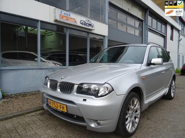 Grijs Gebruikt 2004 BMW X3 SUV | € 6.950 (Eerlijke prijs) - Afbeelding 1/4
