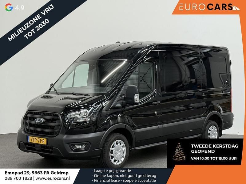 Zwart Gebruikt 2023 Ford Transit Trend Van | € 30.890 (Eerlijke prijs) - Afbeelding 1/4
