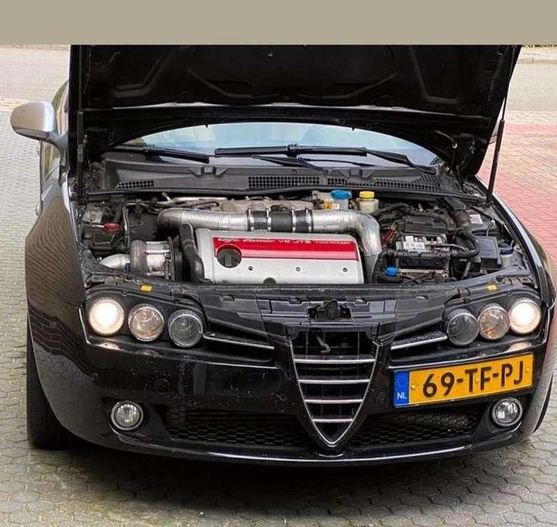 Zwart Gebruikt 2006 Alfa Romeo 159 Stationwagen | € 12.900 - Afbeelding 1/4