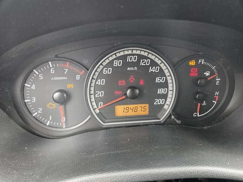 Grijs Gebruikt 2007 Suzuki Swift Hatchback | € 1.350 (Super prijs) - Afbeelding 1/4