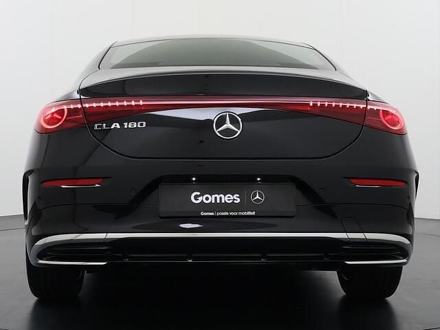 Nieuw Mercedes CLA180 Business 136 PK (100 kW) 2026 Zilver Sedan