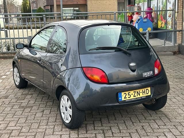 Occasion Ford Ka Cool & Sound Edition 60 PK (44 kW) 2008 Grijs Hatchback
