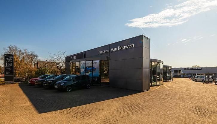 Wit Gebruikt 2022 Peugeot e-208 GT Hatchback | € 17.890 (Iets duurder) - Afbeelding 1/2