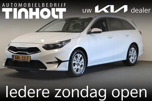 Wit Gebruikt 2024 Kia Ceed Sportswagon Stationwagen | € 24.450 (Iets duurder) - Afbeelding 1/4