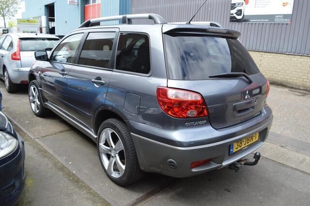 Occasion Mitsubishi Outlander 136 PK (100 kW) 2009 Grijs SUV