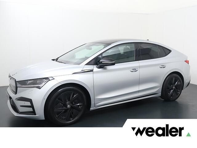 Grijs Gebruikt 2022 Skoda Enyaq iV RS SUV | € 36.840 (Eerlijke prijs) - Afbeelding 1/4