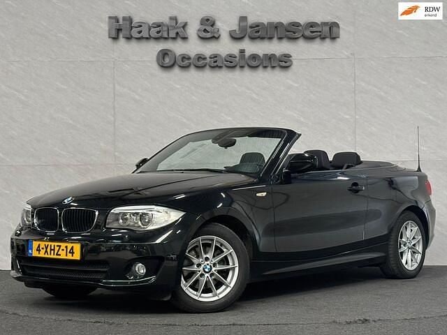 Zwart Occasion 2013 BMW 118 Cabriolet Exclusive Cabriolet | € 8.995 (Eerlijke prijs) - Afbeelding 1/4