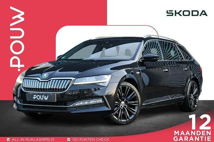 Occasion Skoda Superb LAURIN & KLEMENT 218 PK (160 kW) 2021 Zwart Stationwagen