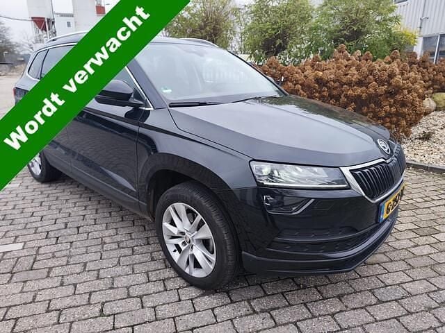 Zwart Gebruikt 2020 Skoda Karoq Business Line SUV | € 12.900 (Super prijs) - Afbeelding 1/4