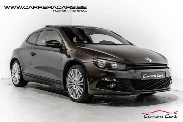 Bruin Gebruikt 2012 VW Scirocco Coupé | € 9.990 (Eerlijke prijs) - Afbeelding 1/4