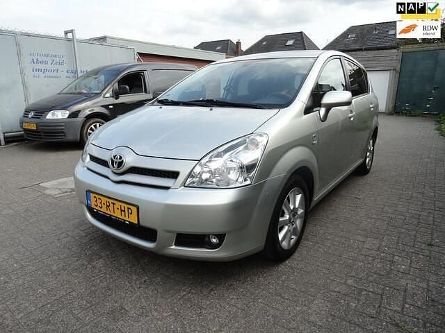 Grijs Gebruikt 2005 Toyota Corolla Verso Luna MPV | € 4.450 (Eerlijke prijs) - Afbeelding 1/4