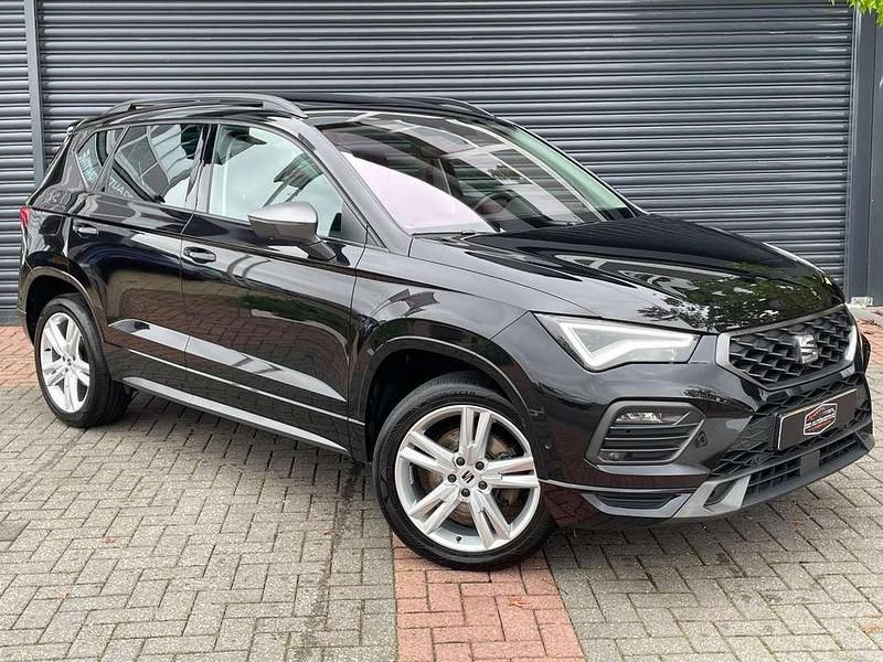Zwart Gebruikt 2022 Seat Ateca Beats SUV | € 23.990 (Goede deal) - Afbeelding 1/4