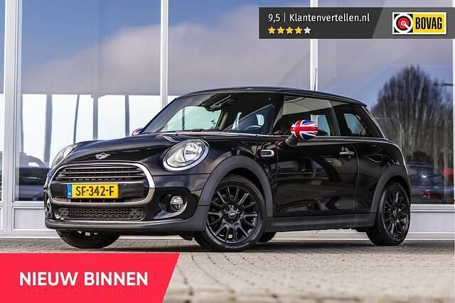 Occasion Mini Cooper Business 136 PK (100 kW) 2018 Zwart Hatchback