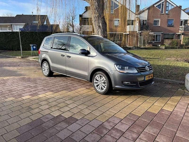 Occasion VW Sharan Highline 150 PK (110 kW) 2014 Beige MPV