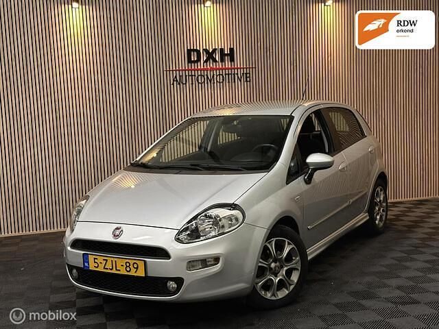 Grijs Gebruikt 2014 Fiat Punto Evo Street Hatchback | € 4.940 (Goede deal) - Afbeelding 1/4