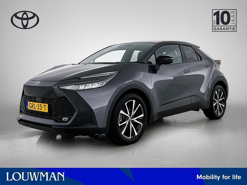 Grijs Gebruikt 2024 Toyota C-HR Active SUV | € 31.950 (Duur) - Afbeelding 1/4