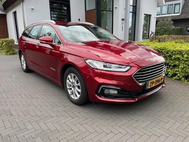 Rood Gebruikt 2019 Ford Mondeo Titanium Stationwagen | € 12.950 (Goede deal) - Afbeelding 1/4