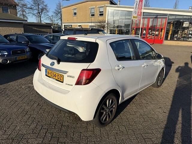 Occasion Toyota Yaris Hybrid 2014 Wit Hatchback