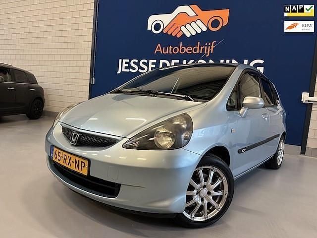 Blauw Gebruikt 2005 Honda Jazz Cool Hatchback | € 1.850 (Eerlijke prijs) - Afbeelding 1/4