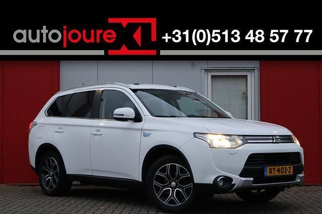 Wit Gebruikt 2015 Mitsubishi Outlander Edition SUV | € 6.999 (Eerlijke prijs) - Afbeelding 1/4