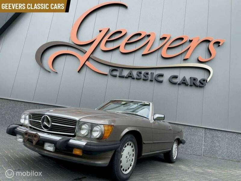 Zilver Gebruikt 1987 Mercedes 560 Cabriolet | € 17.950 - Afbeelding 1/4