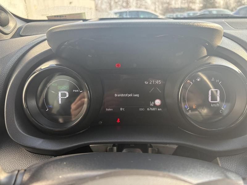 Occasion Toyota Yaris Executive 116 PK (85 kW) 2022 Wit Hatchback