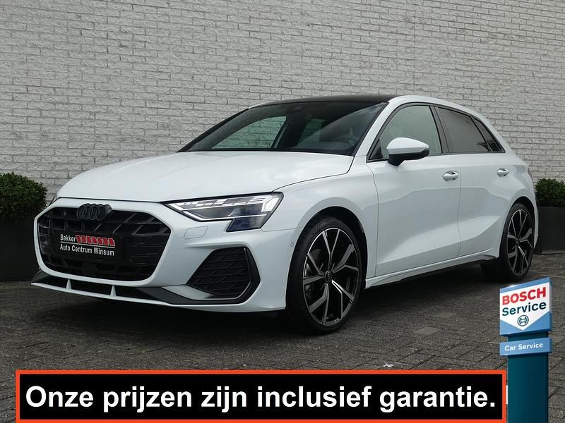 Wit Occasion 2024 Audi A3 S-Line Hatchback | € 41.900 (Eerlijke prijs) - Afbeelding 1/4