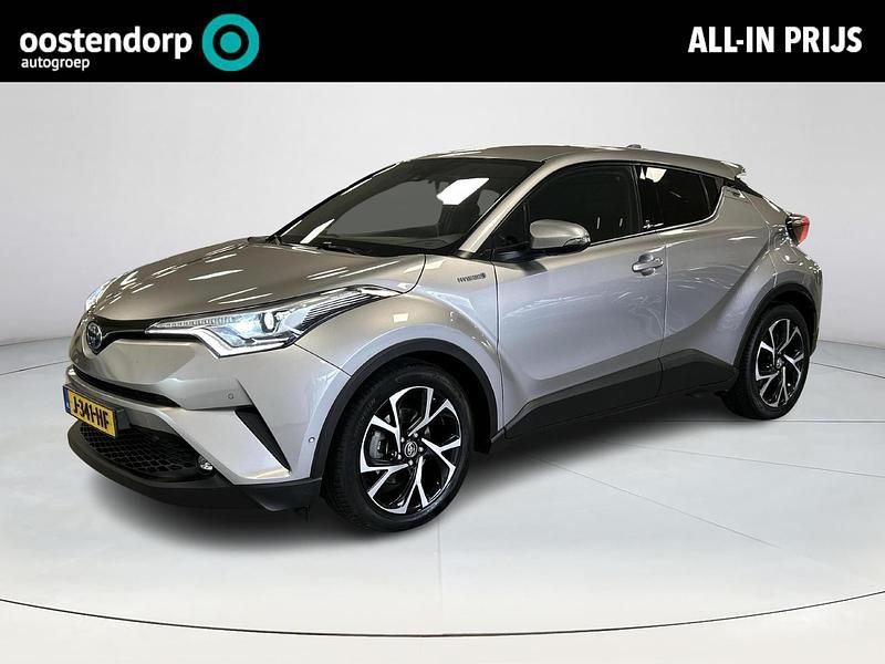 Grijs Gebruikt 2019 Toyota C-HR Style SUV | € 22.445 (Eerlijke prijs) - Afbeelding 1/4