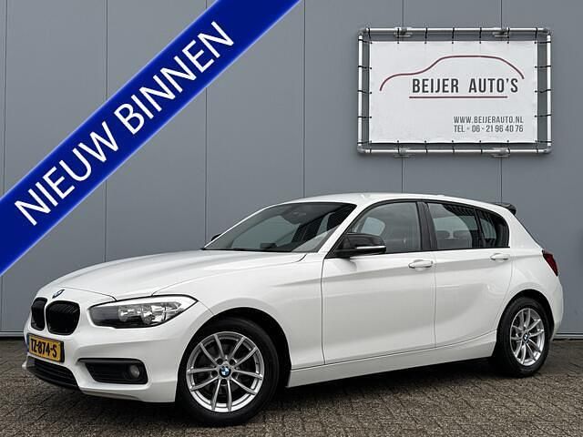 Wit Occasion 2018 BMW 118 Hatchback | € 15.945 (Goede deal) - Afbeelding 1/4